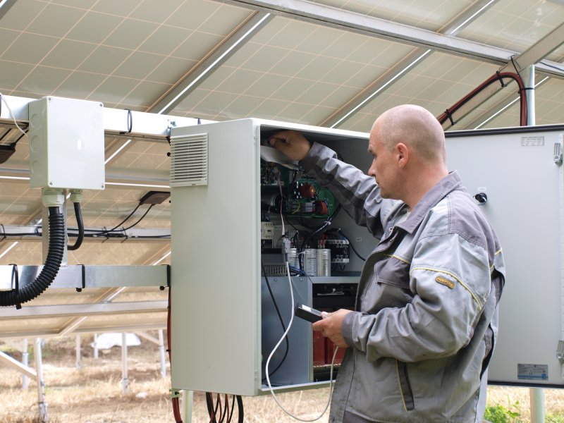 FVE ČR - 225 kW tenkovrstvové články + polykryštál